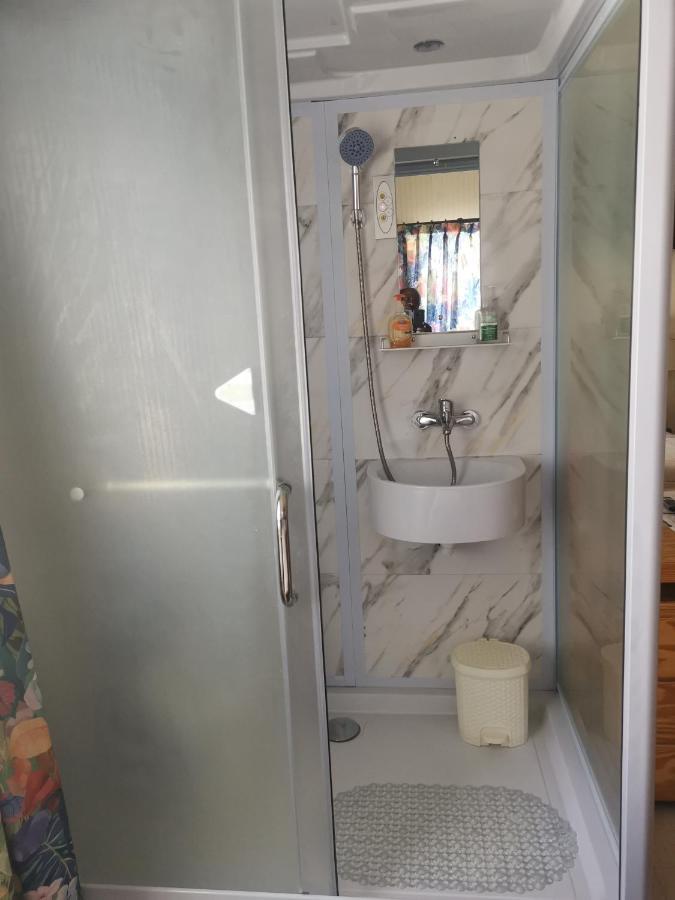 Eko Cozy Guest House St. John's Экстерьер фото