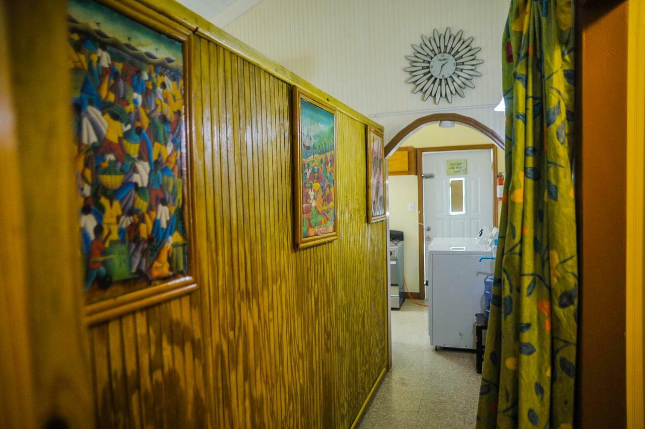 Eko Cozy Guest House St. John's Экстерьер фото